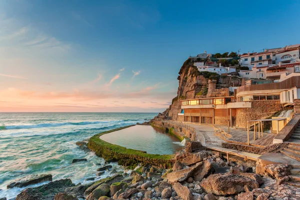 피콜로 아제나 마를라 휴일에는 해변과 수영장이 집들이 포르투갈 포르투갈 리스본 — 스톡 사진