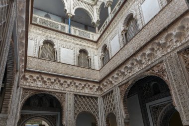 Sevilla. İspanya. 22 Eylül 2013, Dolls 'un Avlusu. Sevilla 'lı Reales Alcazares. İspanya.