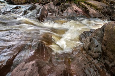 Bracklinn Şelaleleri, İskoçya 'nın Callander şehrinin kuzeydoğusunda, nehrin Highland Sınır Fay hattını geçtiği yerde yer alan bir dizi şelaledir. Bracklinn Şelalesi köprüsünde küçük güzel bir şelale bulunmaktadır.