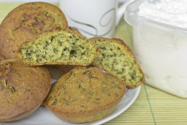 Ispanaklı kek