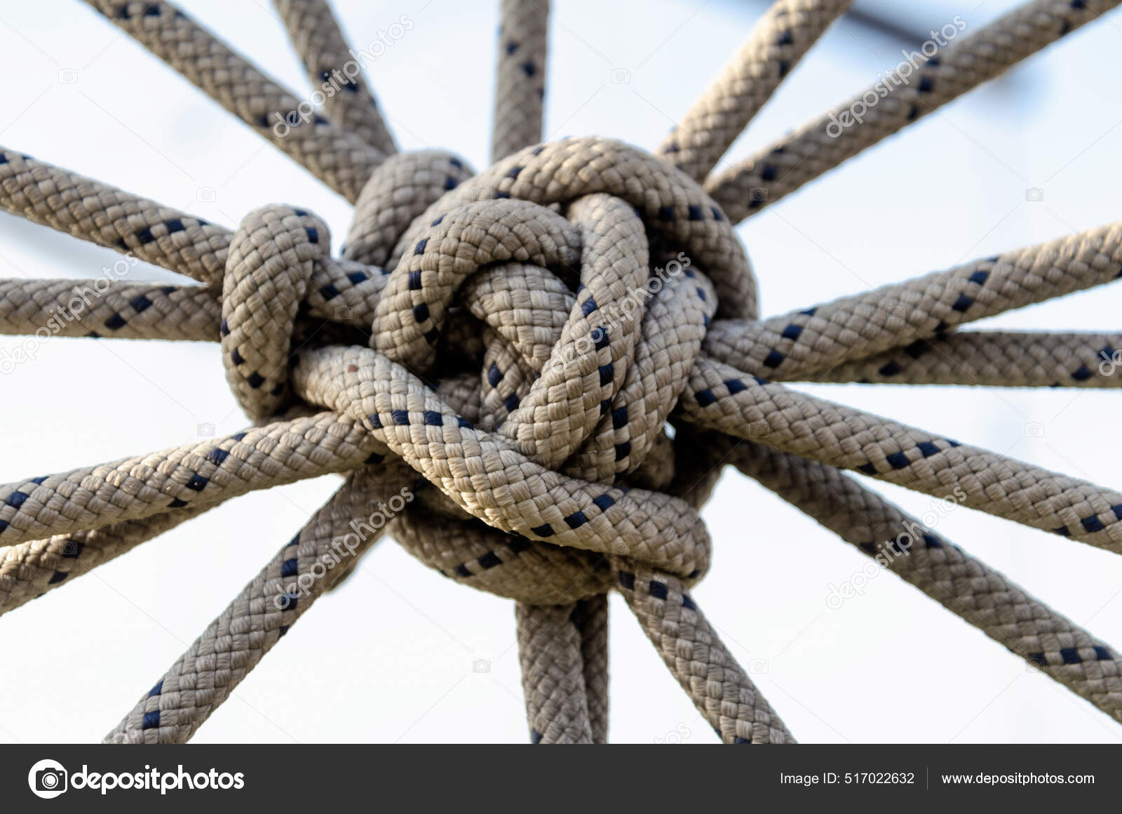 Lots Ropes Big Knot Blue Sky Close Stock Photo by ©Gera8th 517022632