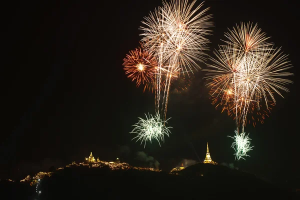 Beautiful firework at Khao Wang Mountain, Petchaburi Province ,T — Stock Photo, Image