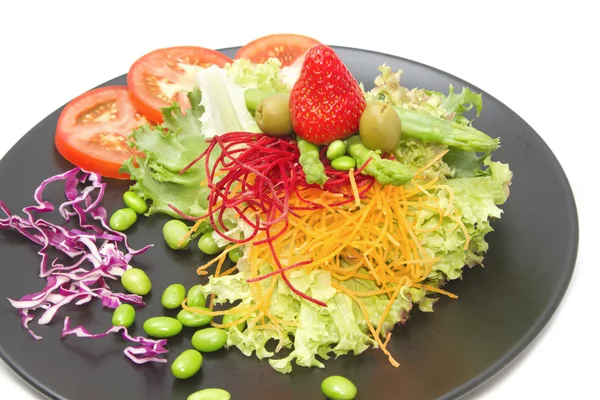 Cerca de ensalada vetgetable y fruta, alimentos de fusión —  Fotos de Stock