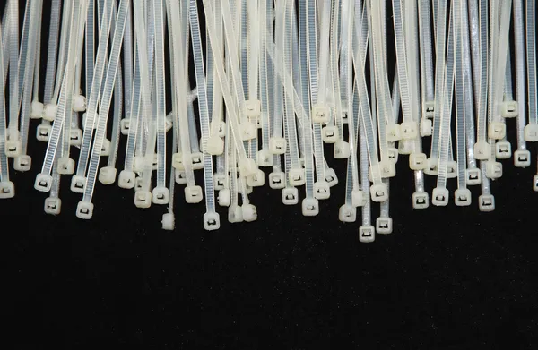 Nylonowe opaski kablowe — Zdjęcie stockowe