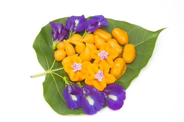 Thai dessert ,thai sweets on the green leaf — Stock Photo, Image