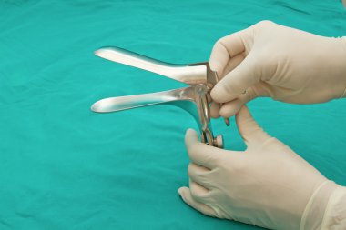 Doktor el graping tıbbi cihazları, jinekolojik spekulum