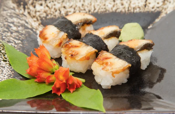 Nigiri sushi med ål — Stockfoto
