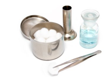 sık kullanılan pansuman malzemeleri temizlik için tıbbi bir dizi