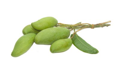 Yeşil mango meyve