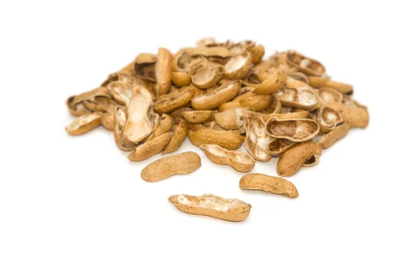 Högen av jordnötter shells.l — Stockfoto