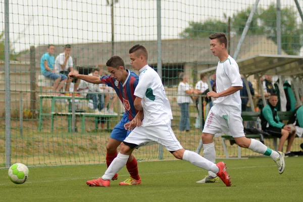 Kaposvár - Maďarský klub Ujpest pod 18 fotbal — Stock fotografie