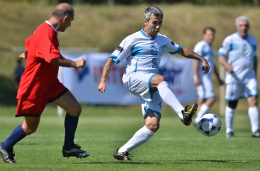 üst düzey futbol oyunu