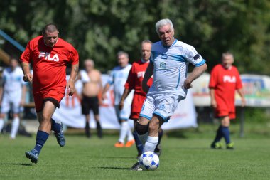 üst düzey futbol oyunu