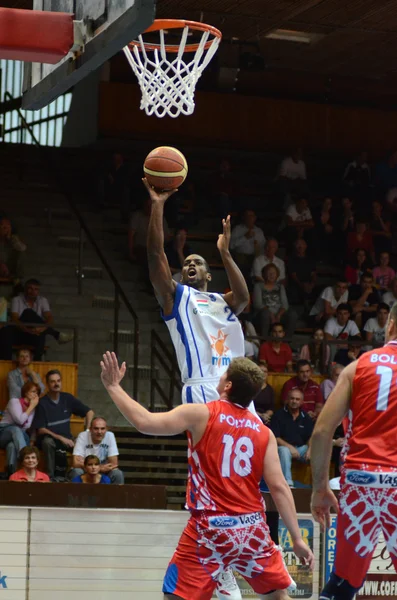 Kaposvar - Nyiregyhaza basketball game — Stock Photo, Image