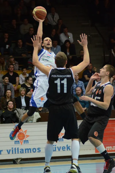 Kaposvar - Pecs Basketball Spiel — Stockfoto