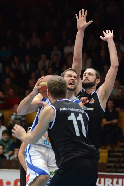 Kaposvár - pecs basketbal hra — Stock fotografie