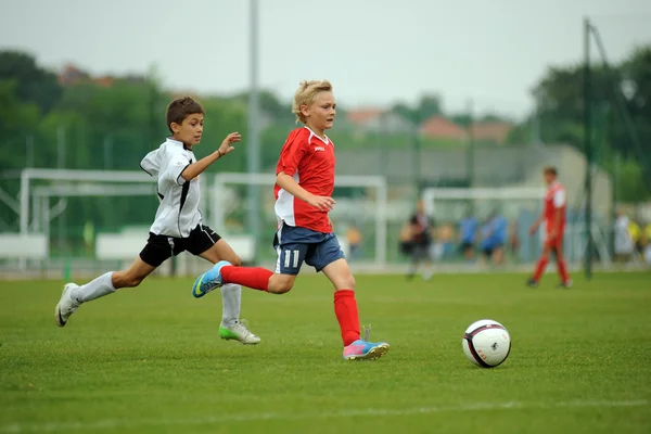 Fútbol juvenil — Foto de Stock