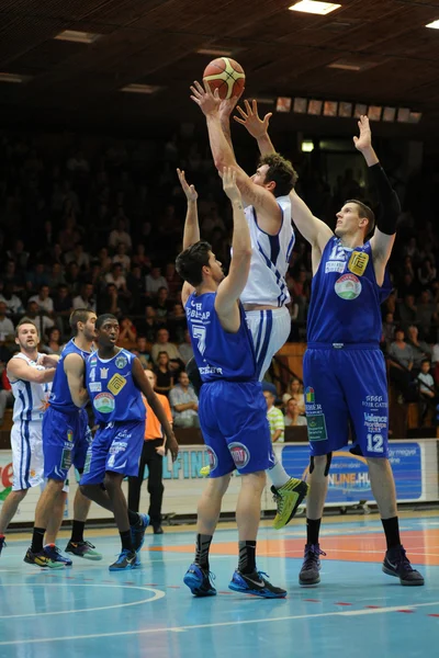 Kaposvár - fehervar basketbal hra — Stock fotografie
