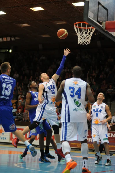 Kaposvar - Fehervar Basketball Spiel — Stockfoto