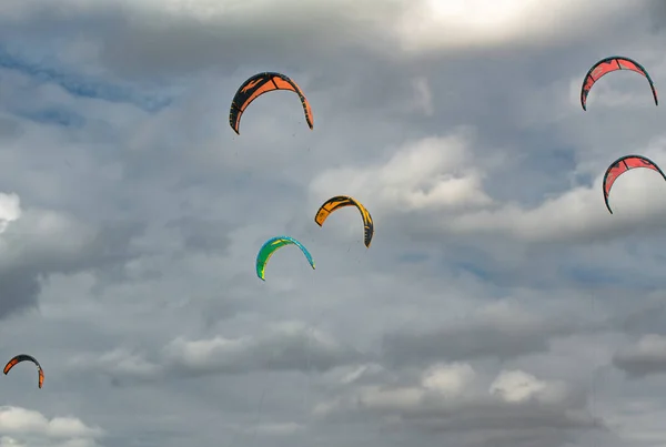 Kitesurfing Surfers All Ages Train Mediterranean Israel Ashkelon January 2022 — Stock Photo, Image