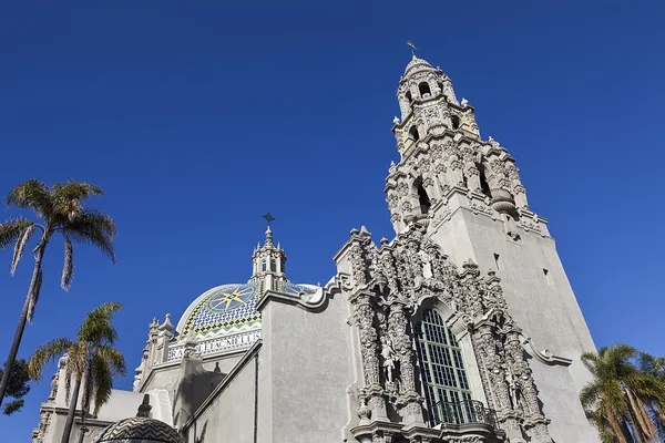 San Diego музей в парку Бальбоа — стокове фото