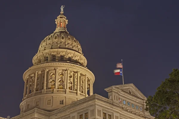 Hlavní město státu Texas v noci — Stock fotografie