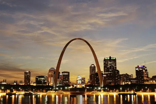 Staden av St. Louis skyline — Stockfoto