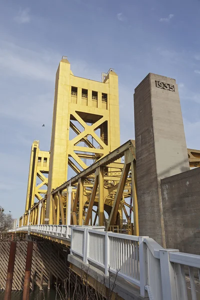 Tower bridge v sacramento — Stock fotografie