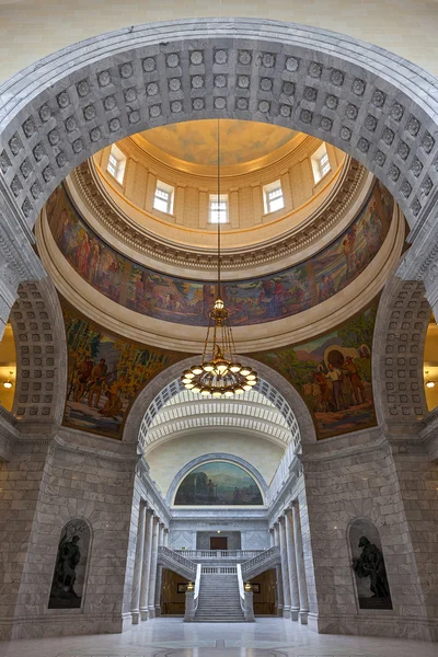 Interior do Capitólio Estadual de Utah Fotos De Bancos De Imagens