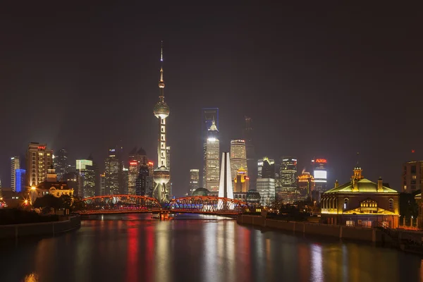 Shanghai Pudong la nuit, Chine — Photo