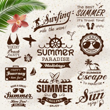 Vintage yaz tasarım etiketleri, simgeler öğeleri koleksiyonu