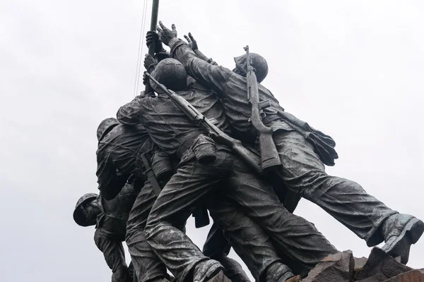 Iwo jima na biały — Zdjęcie stockowe