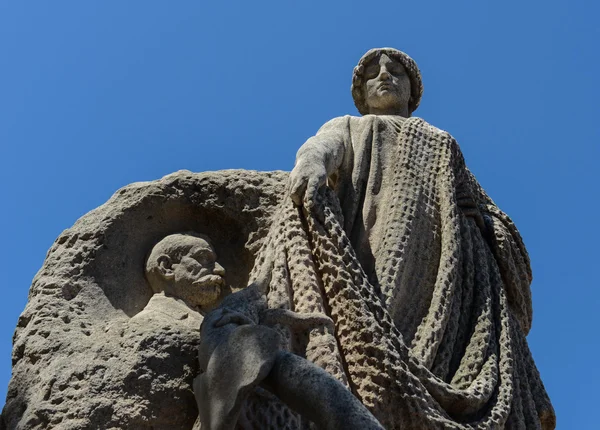 모나코에서 왕자 알 버트 동상 — 스톡 사진