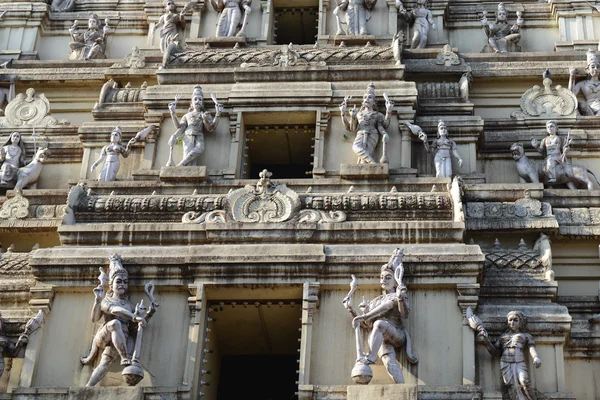 Hindutempel aus nächster Nähe — Stockfoto