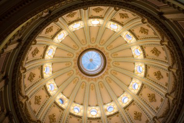 California state capitol iç rotunda