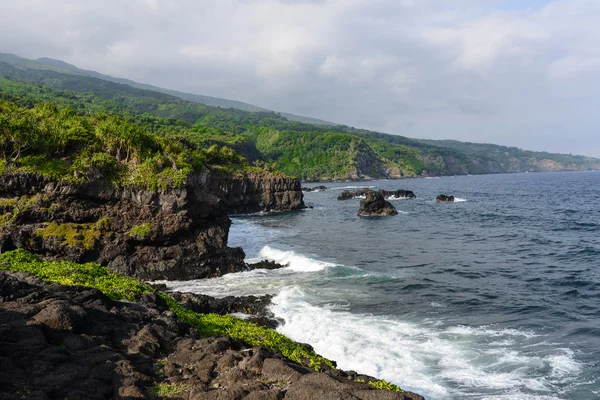 Scogliere a Maui Hawaii — Foto Stock