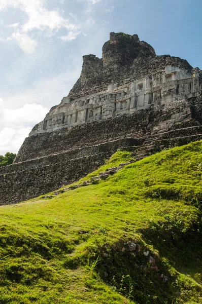 Mayan Ruin - Xunantunich in Belize — Stock Photo, Image