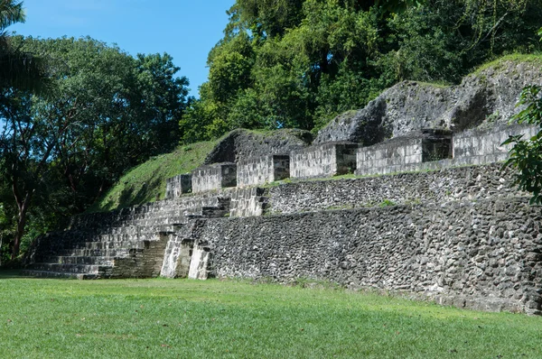 Rovina Maya di Xunantunich in Belize — Foto Stock