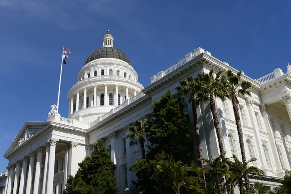 Capitólio do Estado da Califórnia em Sacramento — Fotografia de Stock