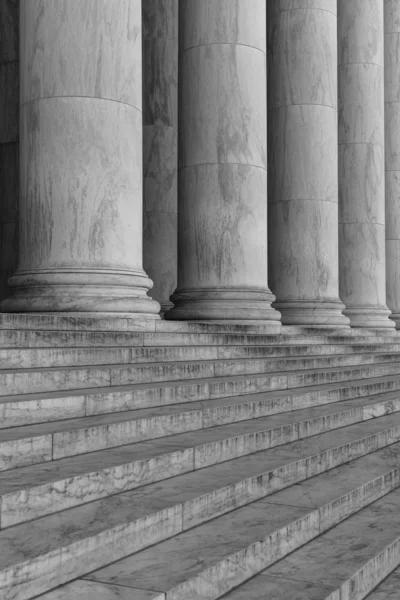 Pillars and Steps in Black and White — Stock Photo, Image