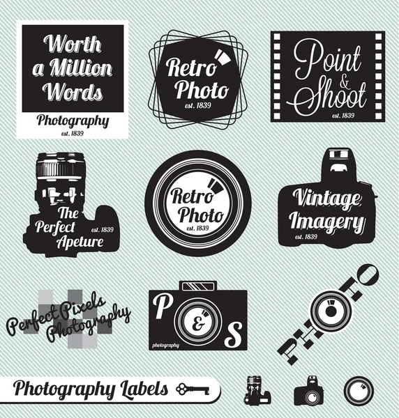 Conjunto de vectores: Fotografía y etiquetas de una cámara — Vector de stock