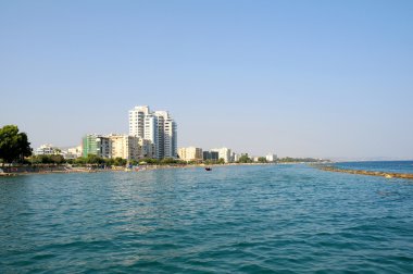 tropikal city beach