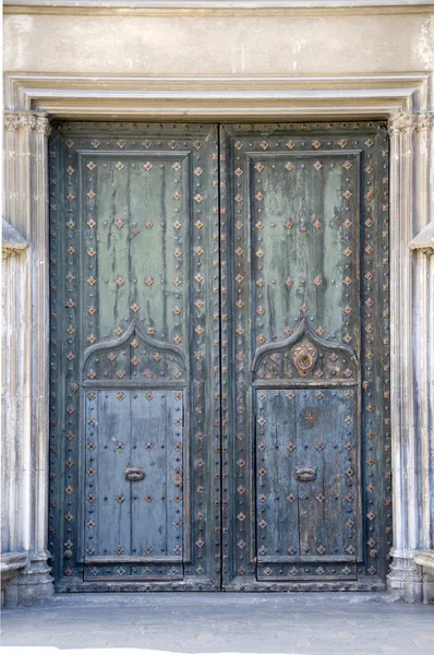 古いドア. — ストック写真