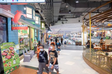 Nakhon Ratchasima, Tayland - 15 Ağustos 2020, Cumartesi günü Nakhon Ratchasima Terminali, Tayland.