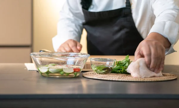 Sterillizer Washing Vagetable Chef Food Herbal Ingredients Were Saoked Hygined — Stock Fotó