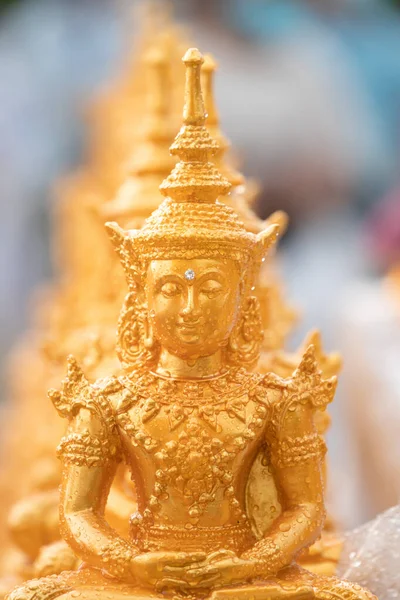 Golden Buddha Statues Placed White Table Which Were Wet Rain — 스톡 사진