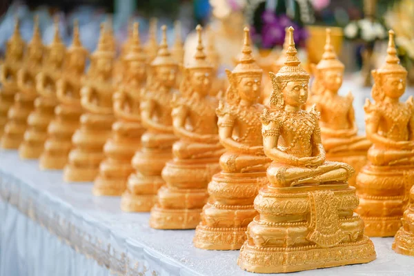 Golden Buddha Statues Placed White Table Which Were Wet Rain — Stock Photo, Image