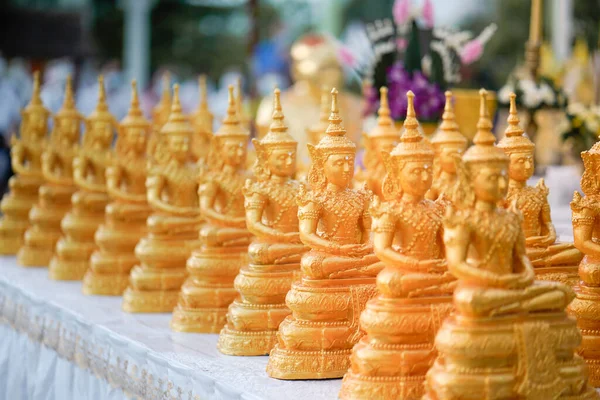 Golden Buddha Statues Placed White Table Which Were Wet Rain — Stock Photo, Image