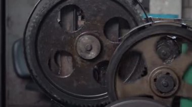 Machine and tool of Computer numerical control CNC, factory creates metal religion art such as Gold rolling machine and little jewelry in religious ceremony.