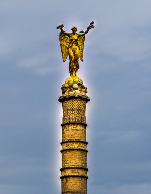Paris? Place du Chatelet